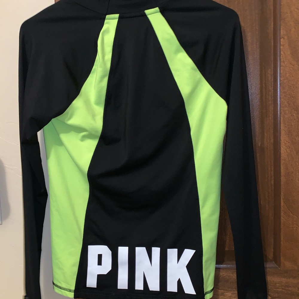 Pink active wear top
